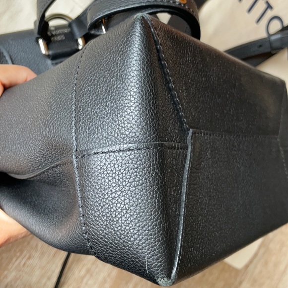 Louis Vuitton⚡️Rare⚡️Lockme Backpack Black M41815 - Picture 11 of 17